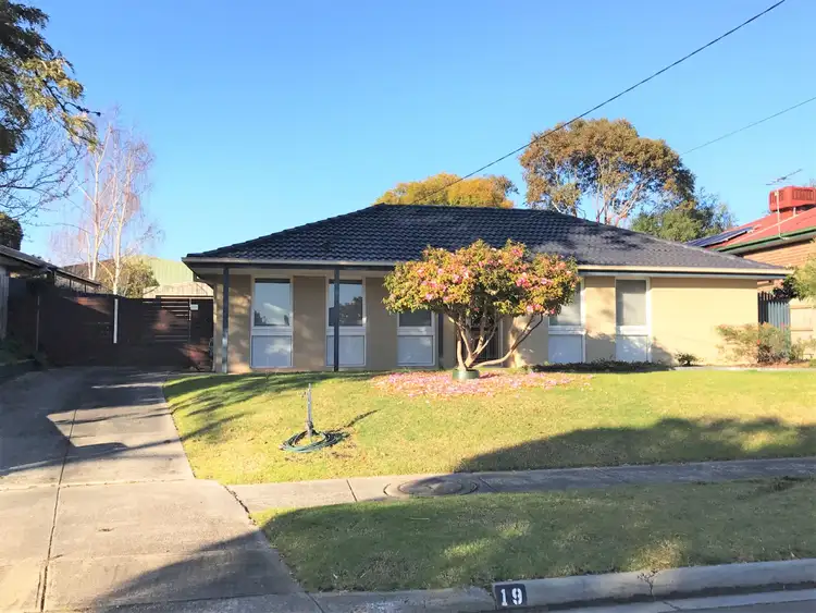 19 Bruce Drive, Somerville VIC 3912