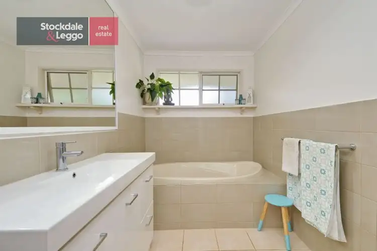 Fifth view of Homely house listing, 10 MacDougal Court, Traralgon VIC 3844