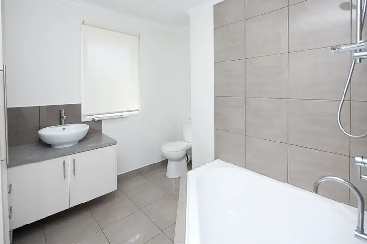Fourth view of Homely unit listing, 1/22 Rossiter Avenue, Endeavour Hills VIC 3802