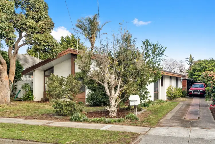 13 Whitby Way, Seaford VIC 3198