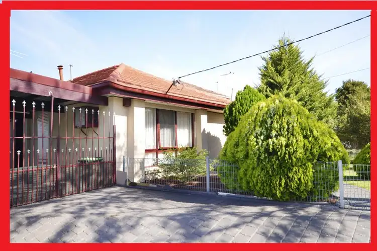 6 Camelot Drive, Albanvale VIC 3021