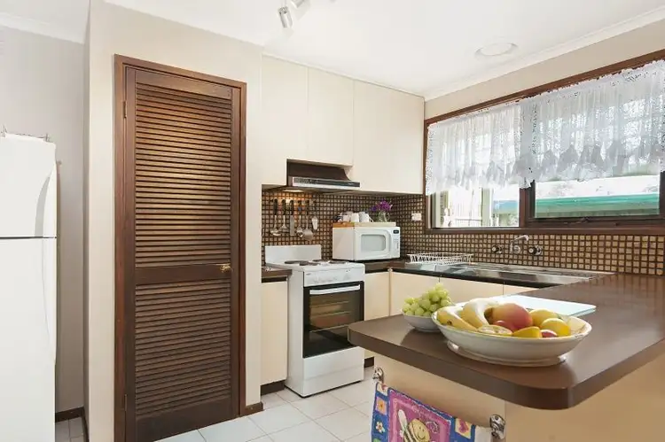 Second view of Homely house listing, 8 Ellery Court, Cranbourne North VIC 3977