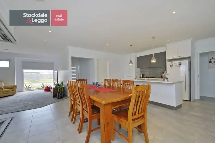 Fifth view of Homely house listing, 40 Kenilworth Drive, Traralgon VIC 3844