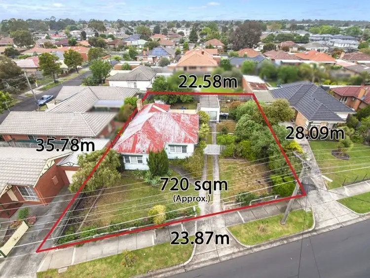 24 Hartington Street, Glenroy VIC 3046