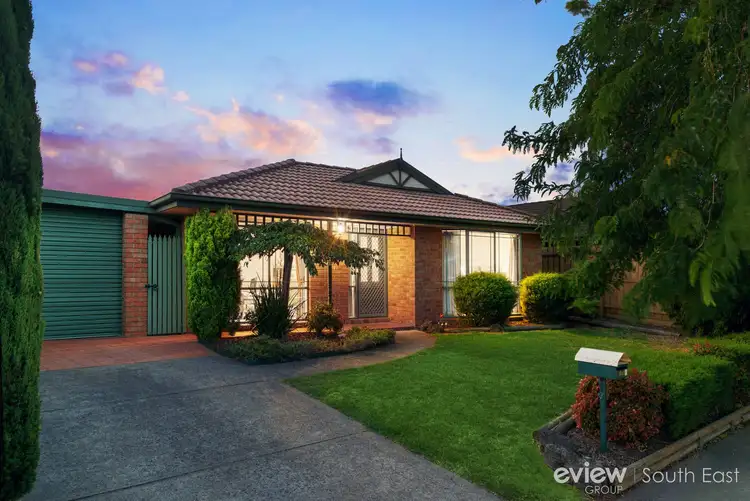 5 Bellevue Drive, Berwick VIC 3806