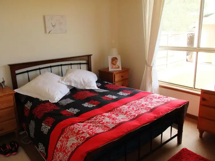Seventh view of Homely house listing, 8 CHALE COURT, Silverleaves VIC 3922