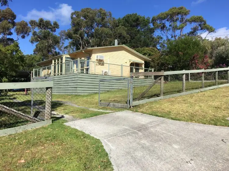 3 Robinson Cres, Grantville VIC 3984