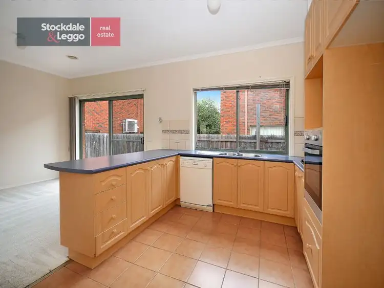 Fifth view of Homely house listing, 34 The Crest, Attwood VIC 3049