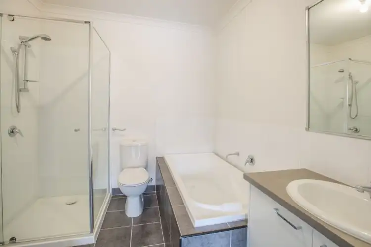 Fifth view of Homely house listing, 6/16-18 Phelan Drive, Cranbourne North VIC 3977