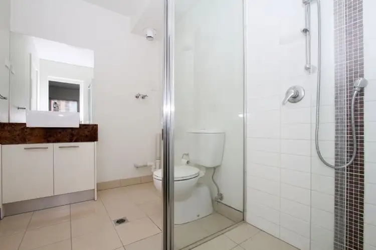 Fifth view of Homely apartment listing, 16/40 Young Street, Moonee Ponds VIC 3039