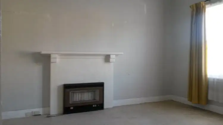 Second view of Homely house listing, 7 Kelvin Grove, Springvale VIC 3171
