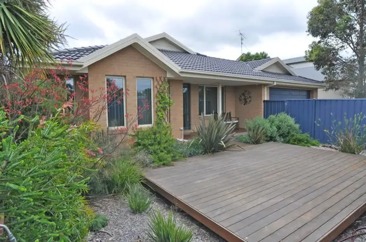 23 Ullathornes Road, Inverloch VIC 3996