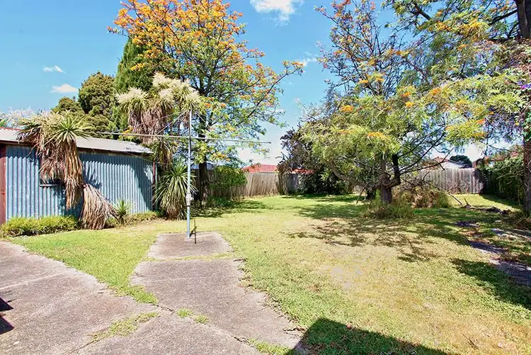 Seventh view of Homely house listing, 5 Metherall Street, Sunshine North VIC 3020