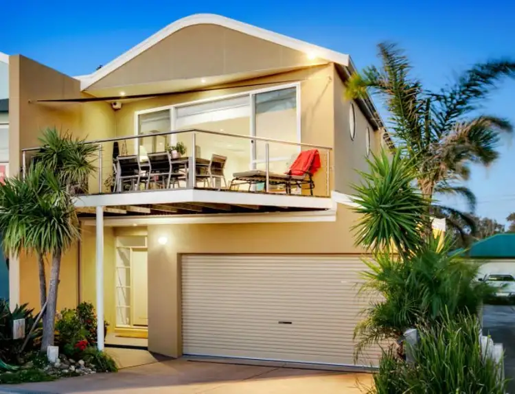 5/4-5 Nepean Hwy, Seaford VIC 3198