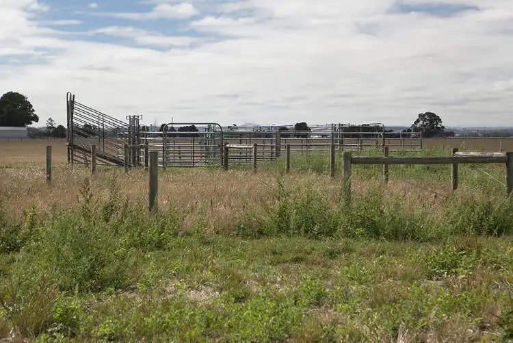 Fifth view of Homely rural property listing, 82 MURRAY ROAD, Iona VIC 3815