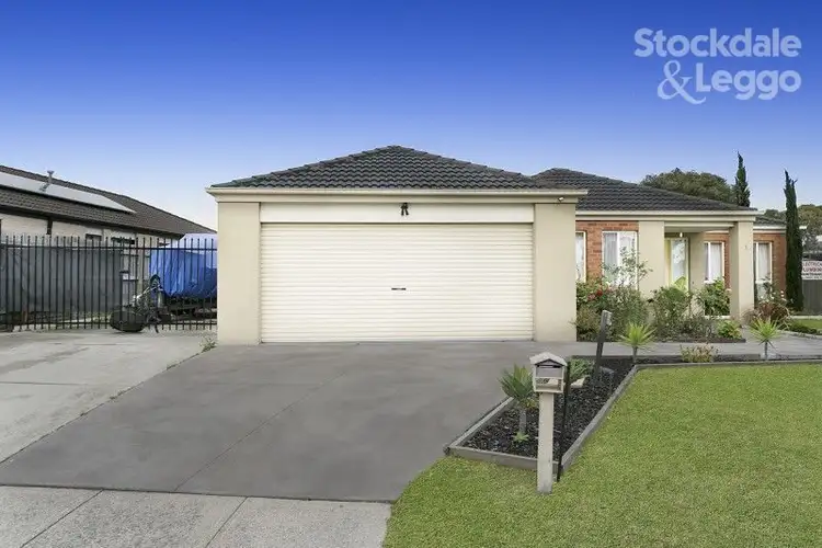 1 Penton Way, Lynbrook VIC 3975