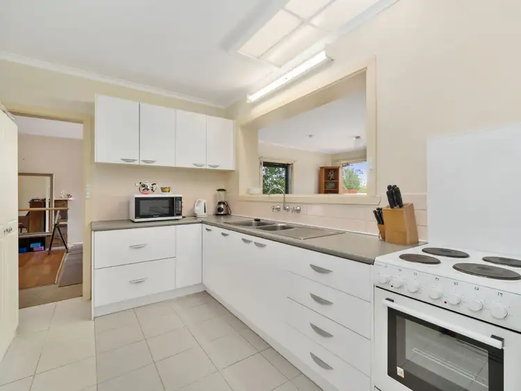 Third view of Homely house listing, 3 Fenwick Street, Frankston VIC 3199