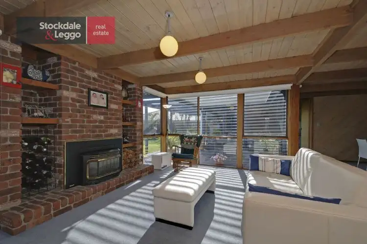 Fifth view of Homely house listing, 2 Noy Court, Morwell VIC 3840