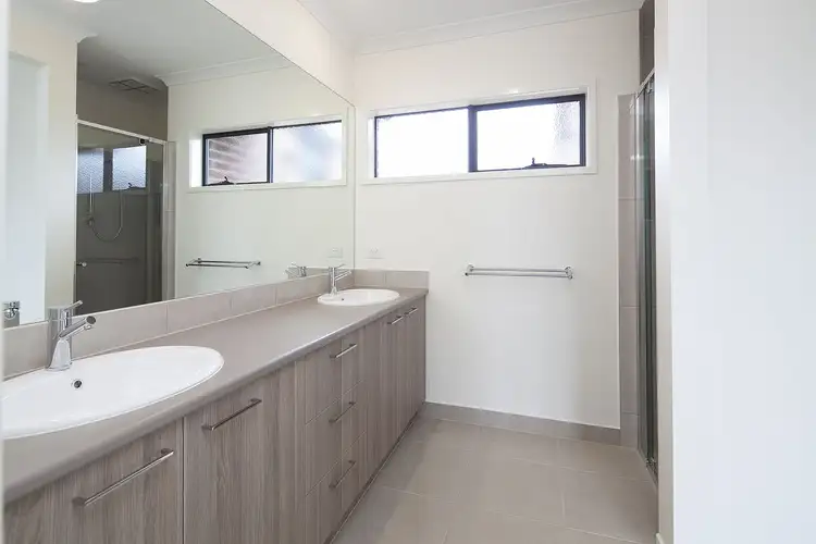Third view of Homely house listing, 17 Christie Court, Pakenham VIC 3810