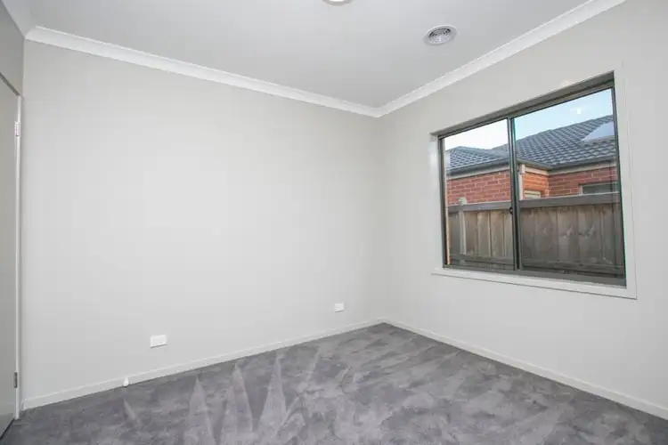 Seventh view of Homely house listing, 4 Valencia Circuit, Cranbourne VIC 3977