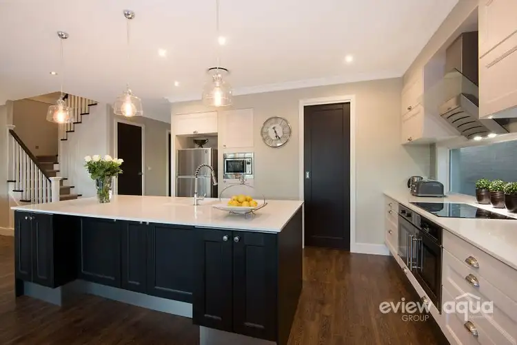 9 Faldo Court, North Lakes QLD 4509