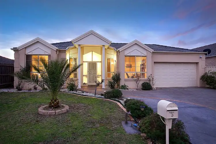 3 Dighton Terrace, Cairnlea VIC 3023