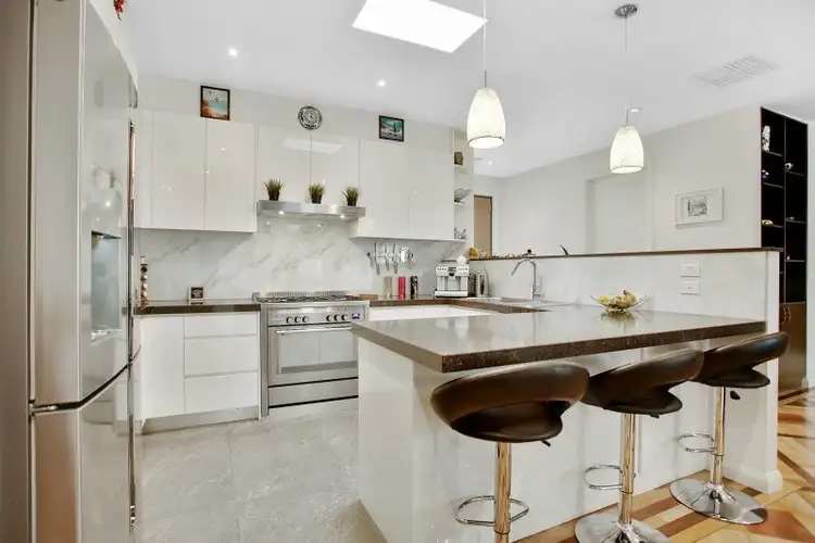 Fourth view of Homely house listing, 2/24 Rosslyn Avenue, Seaford VIC 3198