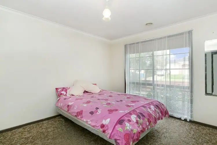 Fifth view of Homely unit listing, 2/111 Cameron Street, Cranbourne VIC 3977