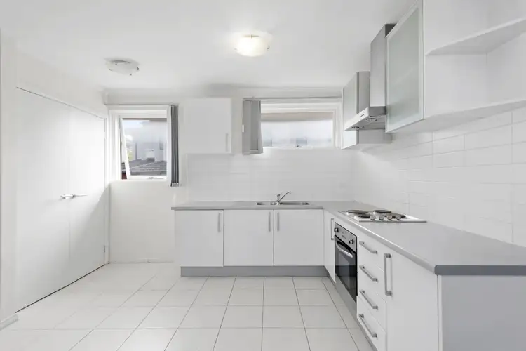 Third view of Homely unit listing, 5/9 Reid Street, Frankston VIC 3199
