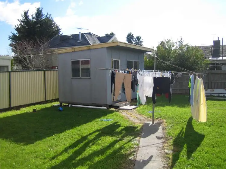 Fourth view of Homely house listing, 5 Laurina Court, Doveton VIC 3177