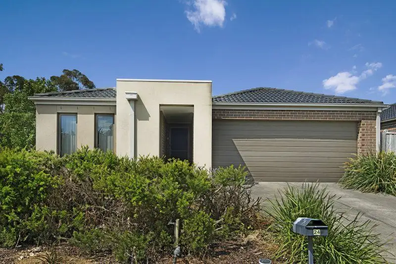 Main view of Homely house listing, 24 Islington Avenue, Cranbourne North VIC 3977