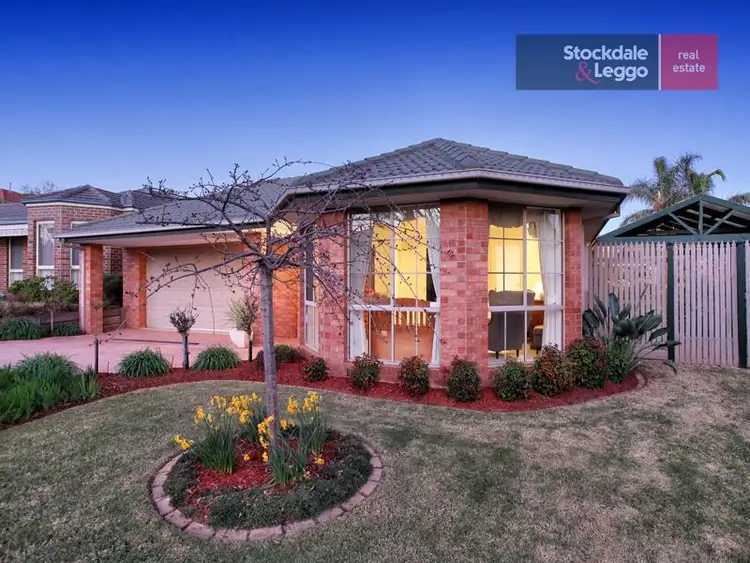 4 Lamplight Way, Attwood VIC 3049