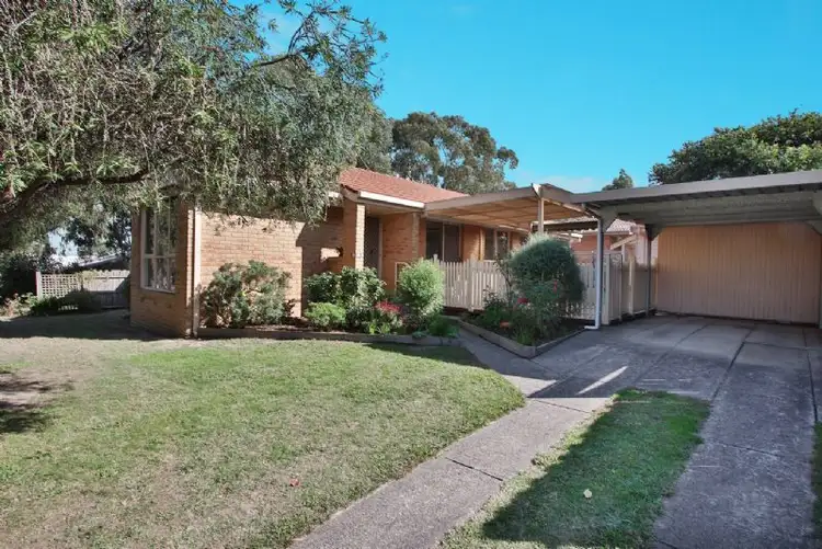 38 Olympus Drive, Croydon South VIC 3136