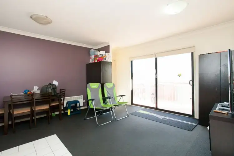 Fifth view of Homely apartment listing, 4/3 Royal Lane, Glen Huntly VIC 3163