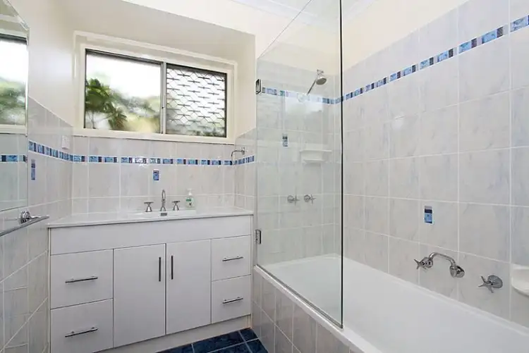 Fifth view of Homely house listing, 7 David Crescent, Bundoora VIC 3083