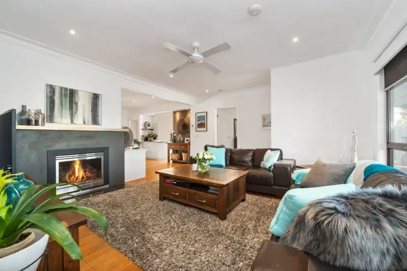 Main view of Homely house listing, 72 Rosslyn Avenue, Seaford VIC 3198