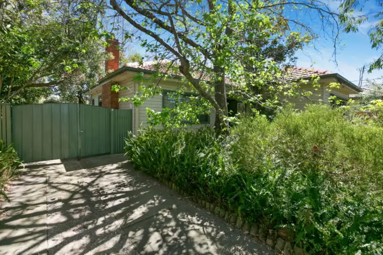 1 Tilley Street, Cheltenham VIC 3192