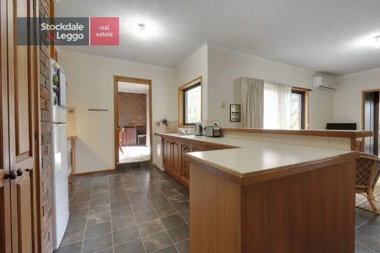 Fifth view of Homely house listing, 5 Ryeburn Close, Traralgon VIC 3844