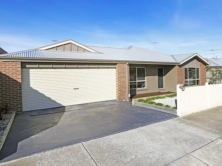 15 Bailey Street, Belmont VIC 3216