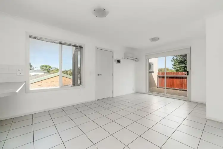 Fourth view of Homely unit listing, 8/9 Reid Street, Frankston VIC 3199