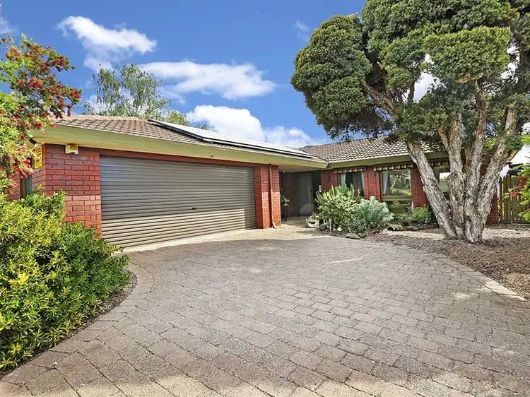 10 Polley Court, Grovedale VIC 3216