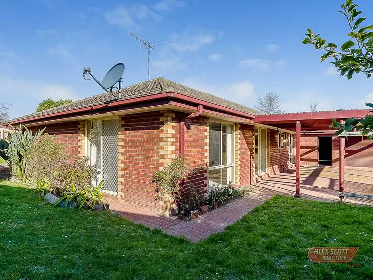 Second view of Homely house listing, 14 HEDGELEY DRIVE, Berwick VIC 3806