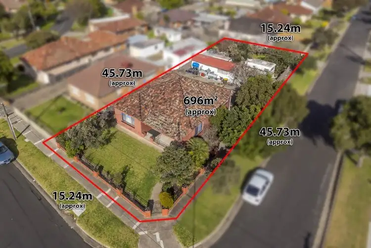 5 Ainsworth Street, Sunshine West VIC 3020