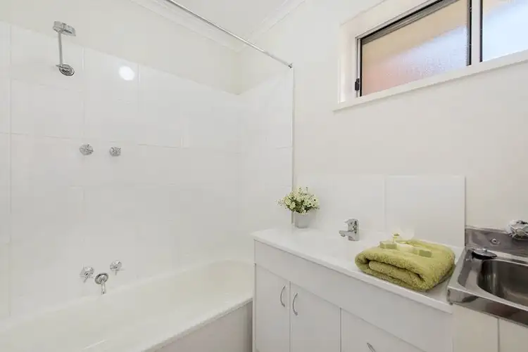 Sixth view of Homely unit listing, 5/16-18 Arnold Court, Pascoe Vale VIC 3044