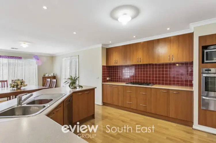 Sixth view of Homely house listing, 4 Parkvista Place, Berwick VIC 3806