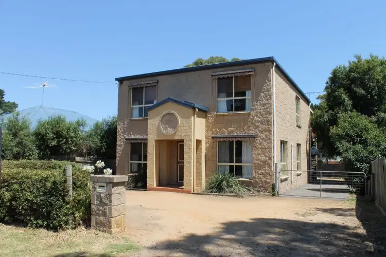 70 Bayview Drive, Cowes VIC 3922