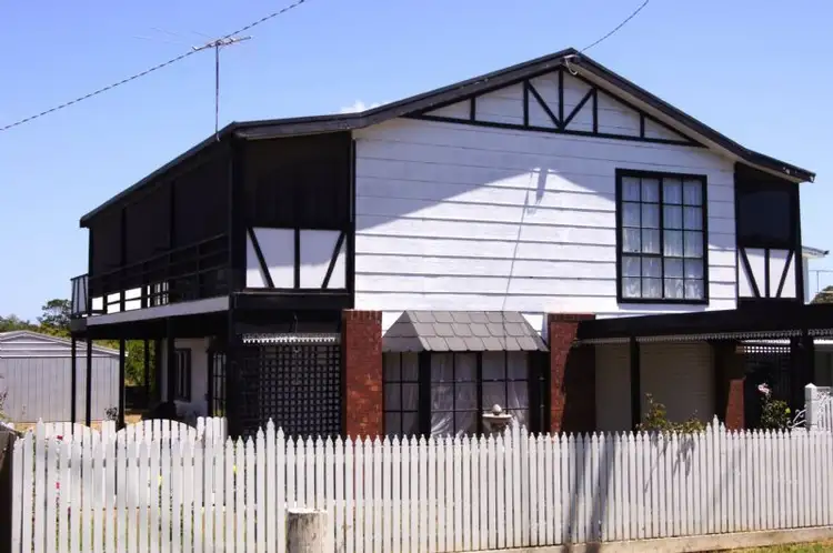 16 QUEENSFERRY ROAD, Grantville VIC 3984