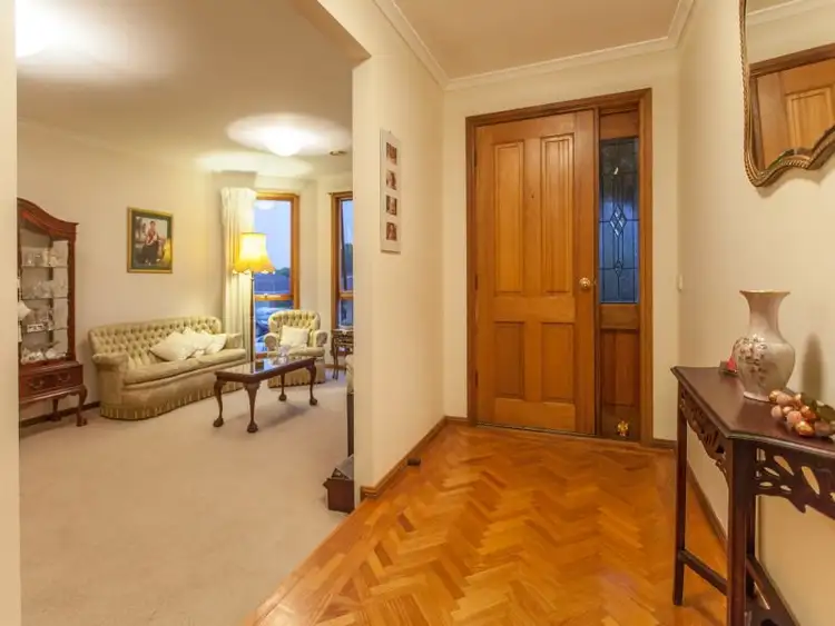 Second view of Homely house listing, 8 Huntly Court, Langwarrin VIC 3910