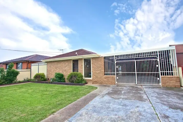 21 Atheldene Drive, St Albans VIC 3021