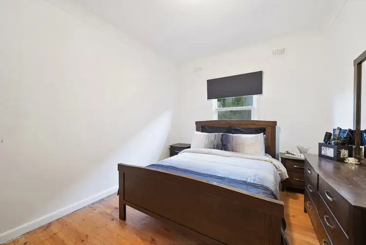 Fifth view of Homely house listing, 8 Dromana Street, Glenroy VIC 3046
